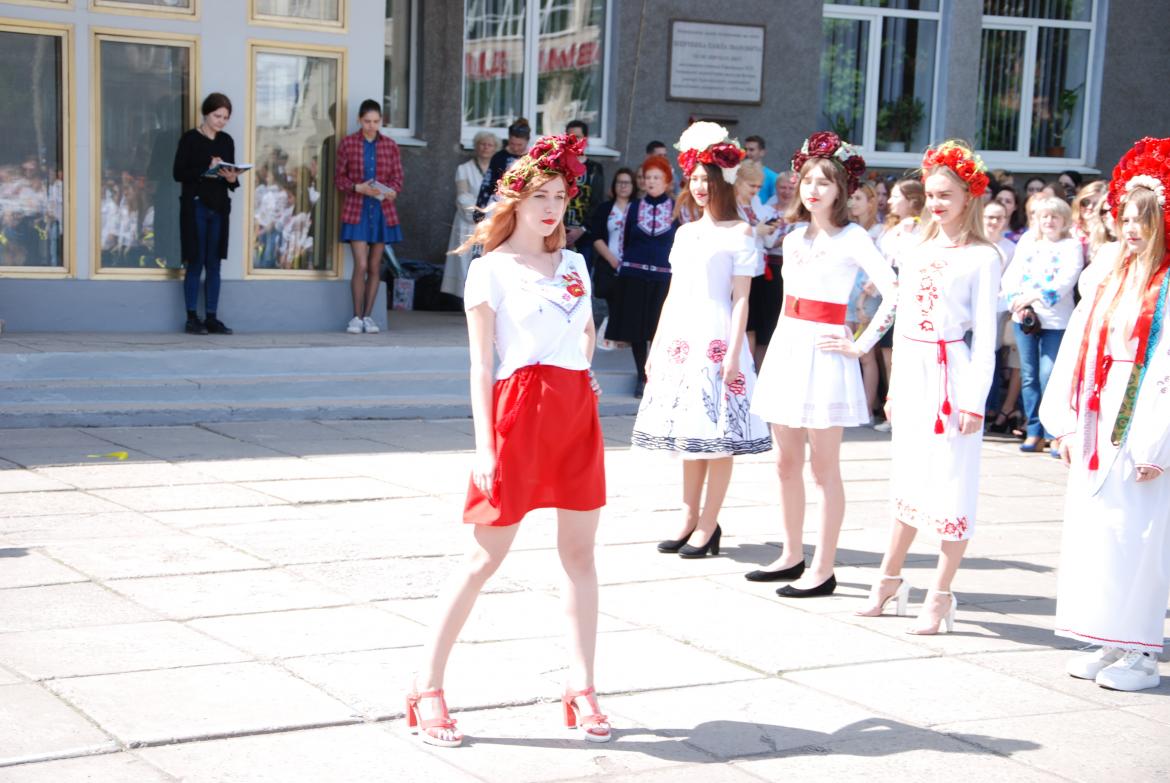 den vyshyvanky-2019 28